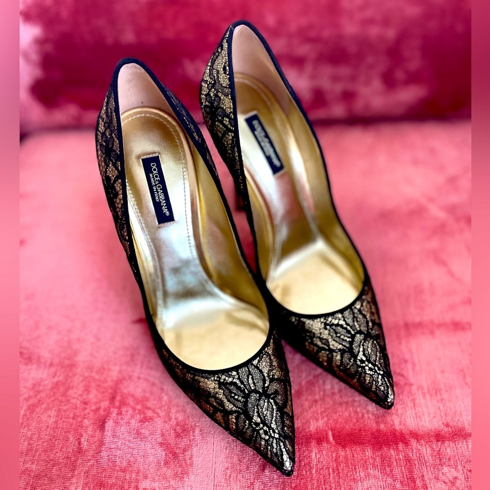 NWB DOLCE & GABBANA Gold Black Chantilly Lace KATE heels shoes Pumps $1045 38 8 - Picture 16 of 16